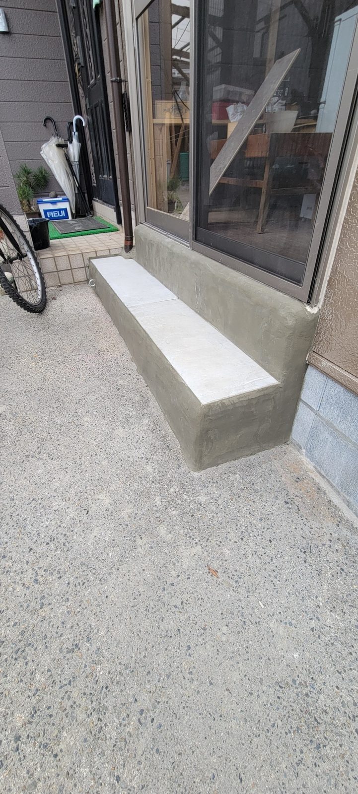 斜めから見た階段の仕上がり